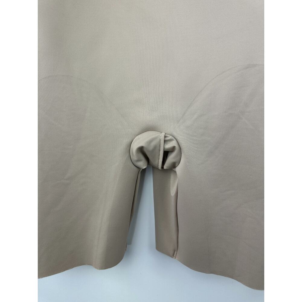 Chantelle Basic Shaping Open Bust Mid Thigh Shaper Nude Sand US Size XL EUC - Picture 7 of 16